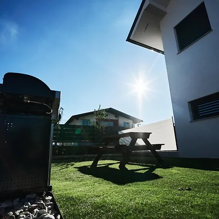 Alpine View Premium Komenda