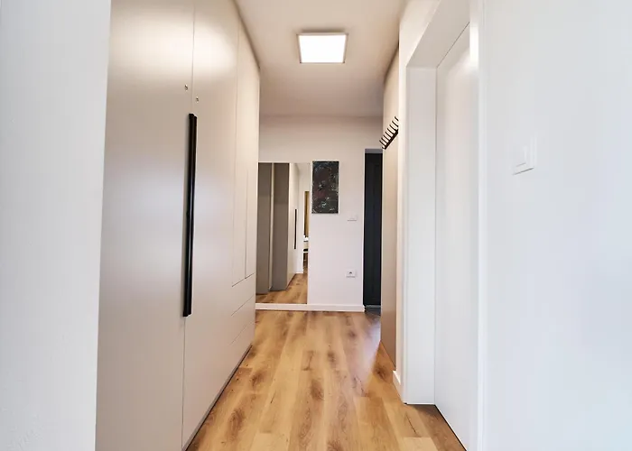 Alpine View Premium アパート Komenda