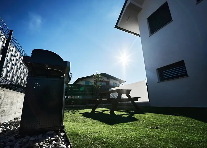 Alpine View Premium Komenda